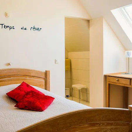 In Biטvre With Garden וילה ביבר