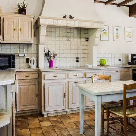 In Biטvre With Garden *