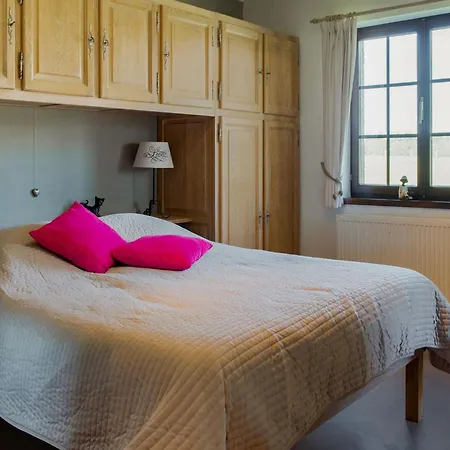 In Biטvre With Garden Villa *